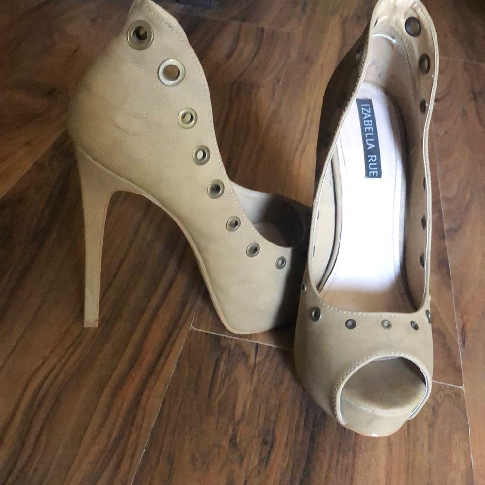 Platform pumps - Picture 2 of 2